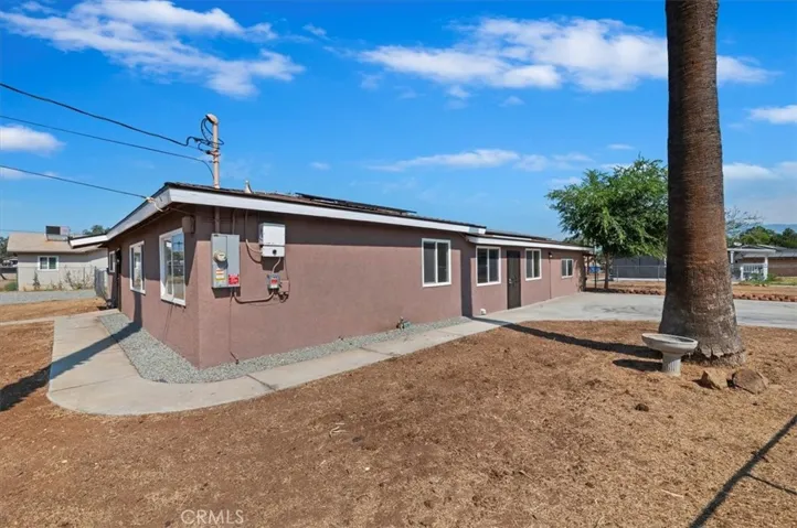 9567 51st Street, Jurupa Valley, California 92509