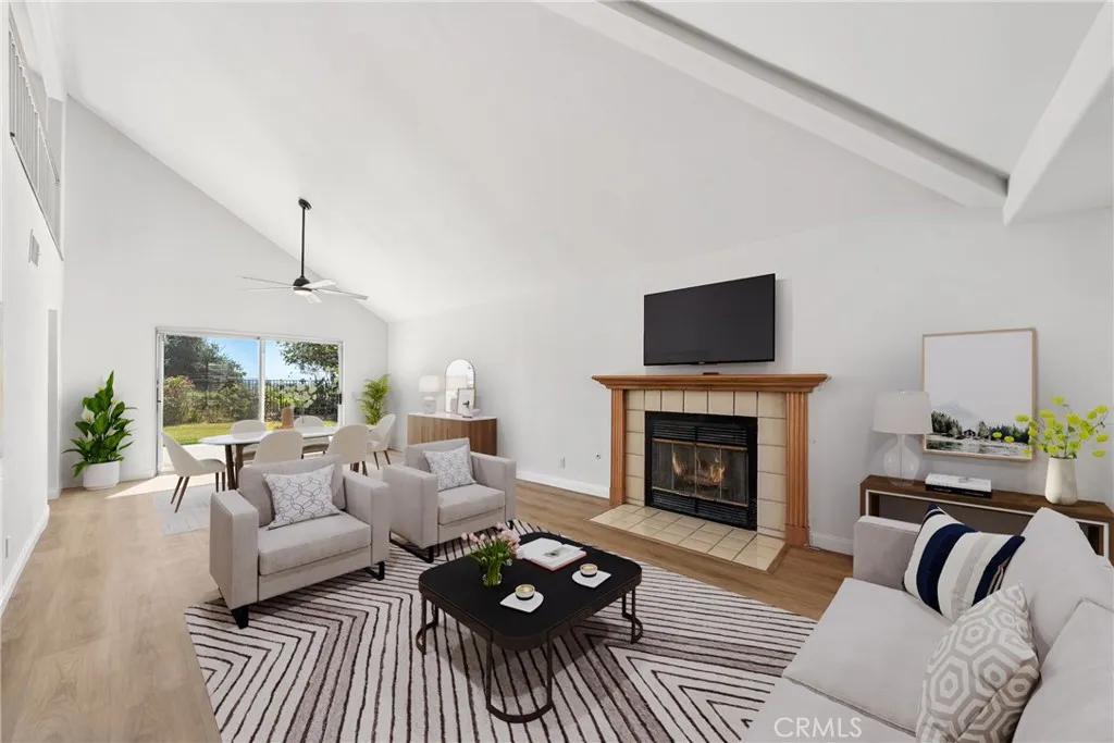 23260 Joaquin Ridge Drive, Murrieta, California 92562 home-pic-1