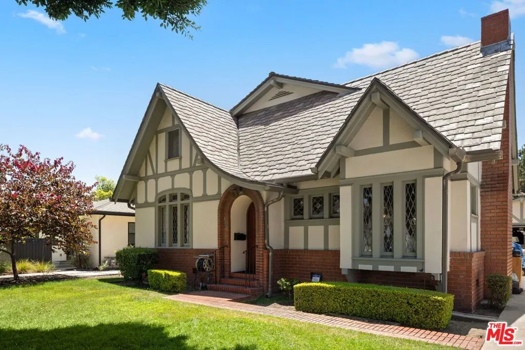 4155 Madison Avenue, Culver City, California 90232, 4 Bedrooms Bedrooms, ,3 BathroomsBathrooms,Residential,For Sale,Madison,25563997