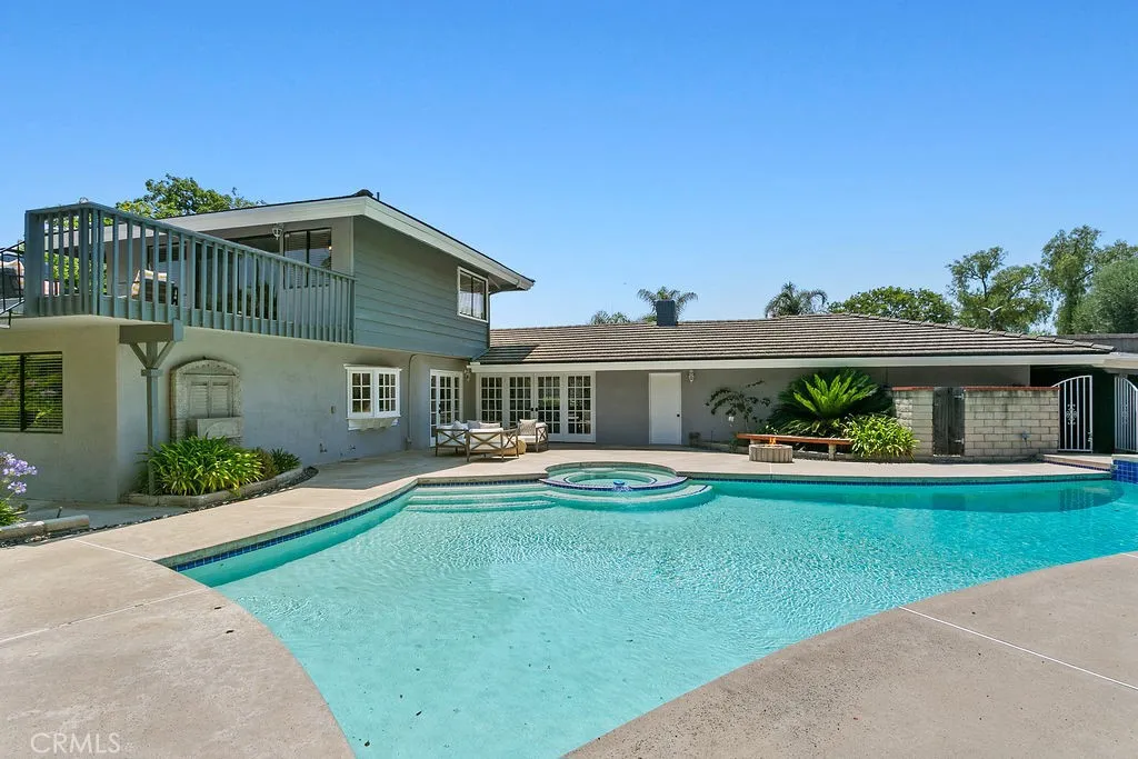 18781 Peppertree Drive, Villa Park, California 92861 home-pic-40