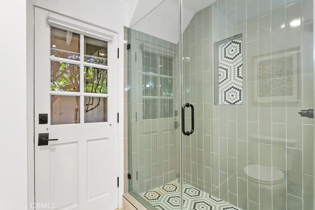 18781 Peppertree Drive, Villa Park, California 92861 home-pic-32