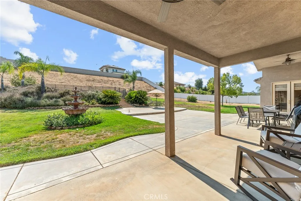 10927 Deer Valley Road, Yucaipa, California 92399 home-pic-37
