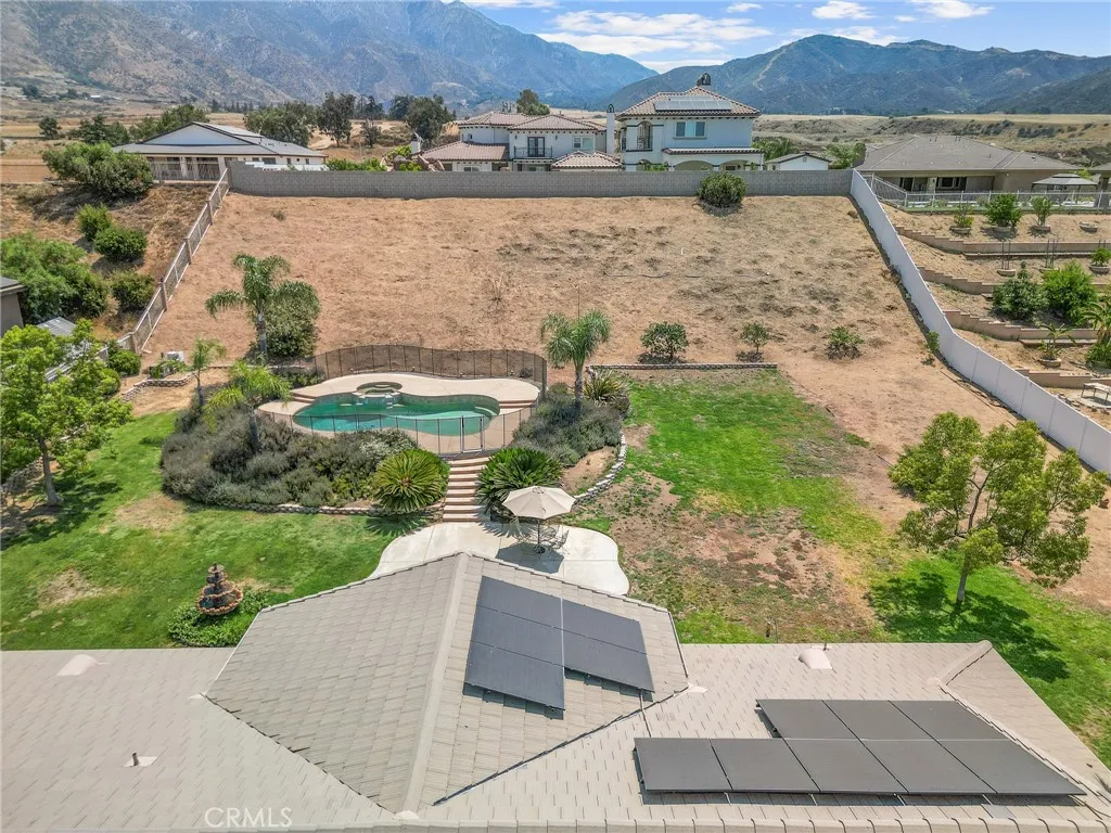 10927 Deer Valley Road, Yucaipa, California 92399 home-pic-47