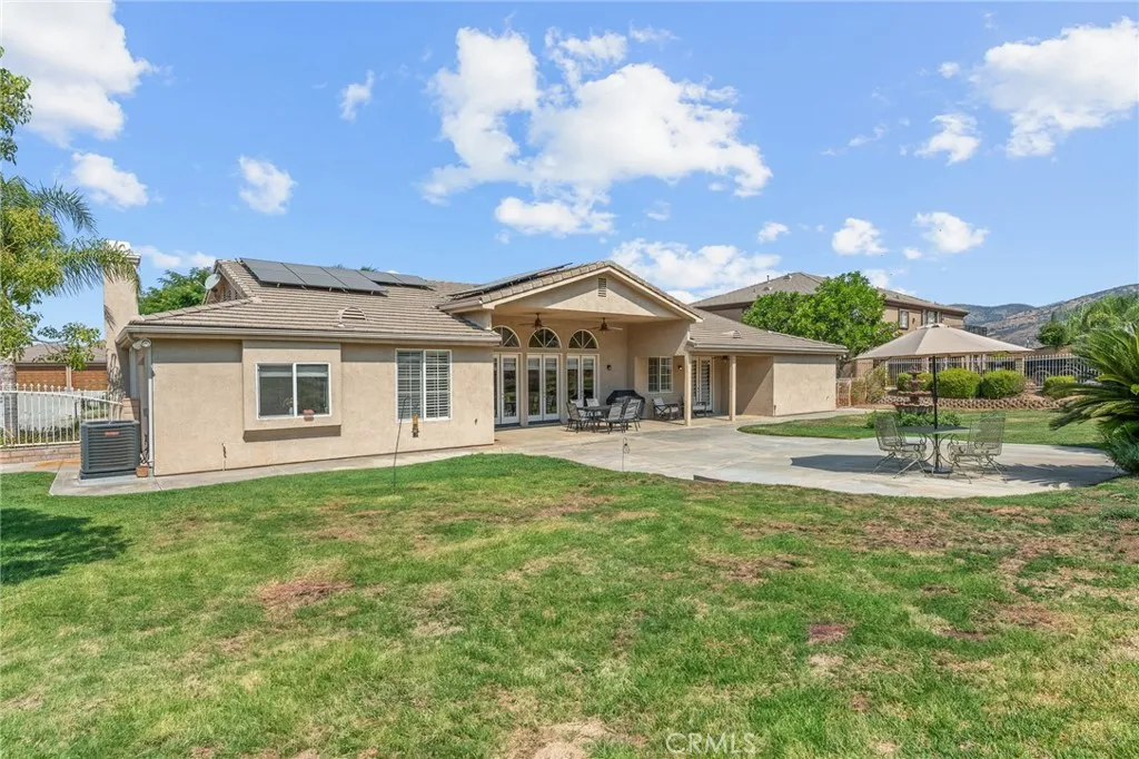 10927 Deer Valley Road, Yucaipa, California 92399 home-pic-34