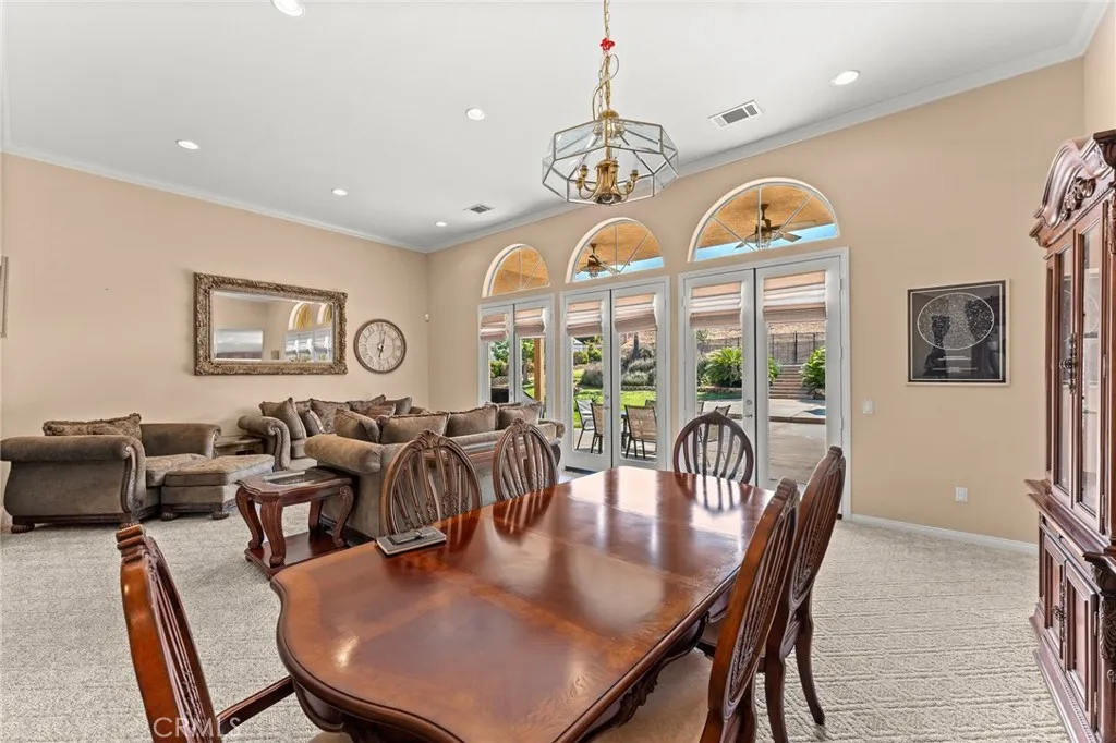 10927 Deer Valley Road, Yucaipa, California 92399 home-pic-8