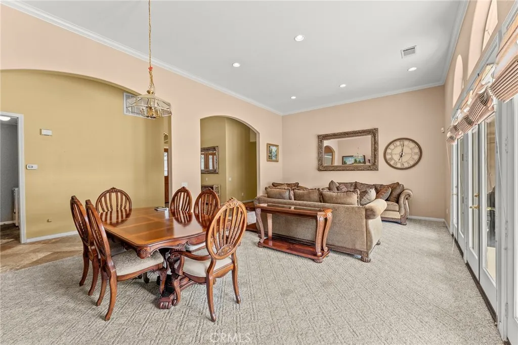 10927 Deer Valley Road, Yucaipa, California 92399 home-pic-9