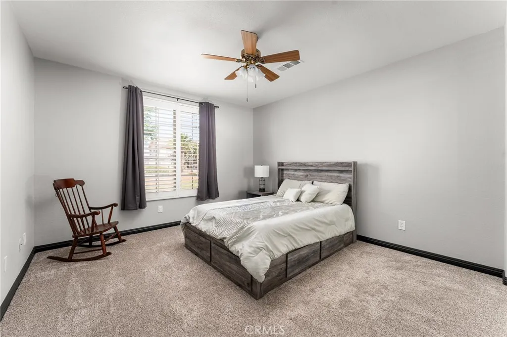10927 Deer Valley Road, Yucaipa, California 92399 home-pic-27