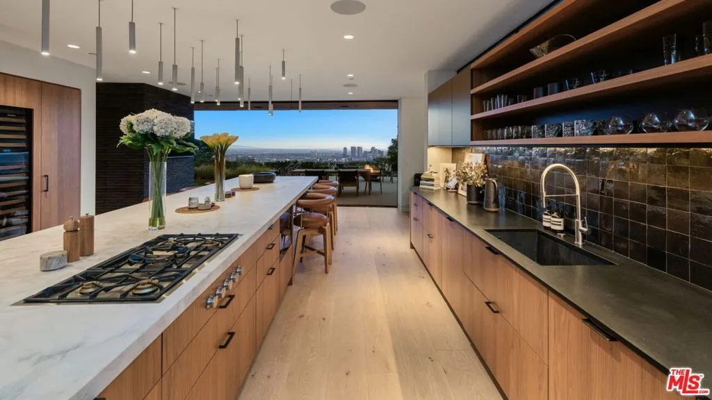 530 Leslie Lane, Beverly Hills, California 90210 home-pic-15