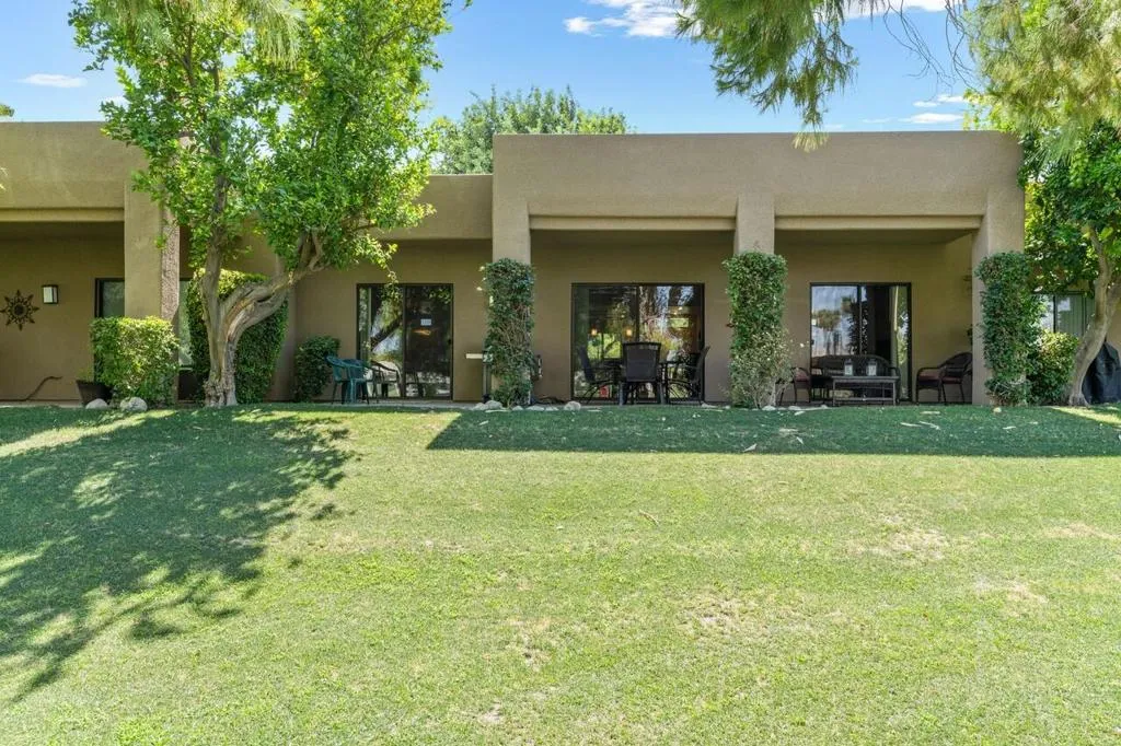 28944 Desert Princess Drive, Cathedral City, California 92234 home-pic-16