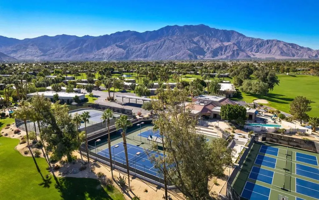 28944 Desert Princess Drive, Cathedral City, California 92234 home-pic-30