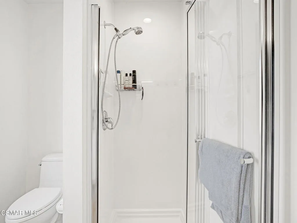 1206 S Westlake Boulevard E, Westlake Village, California 91361 home-pic-22