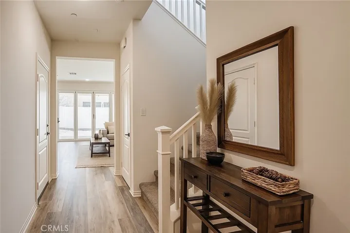 Virtually Staged Entry