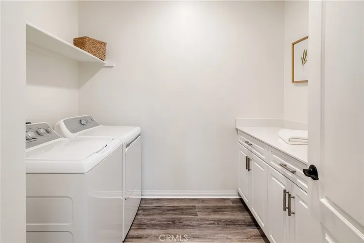 Virtually Staged Laundry Room