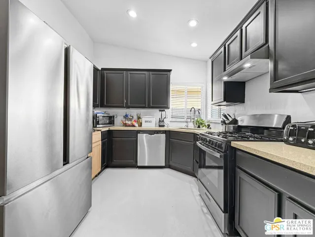 67917 Whitney Court, Desert Hot Springs, California 92240