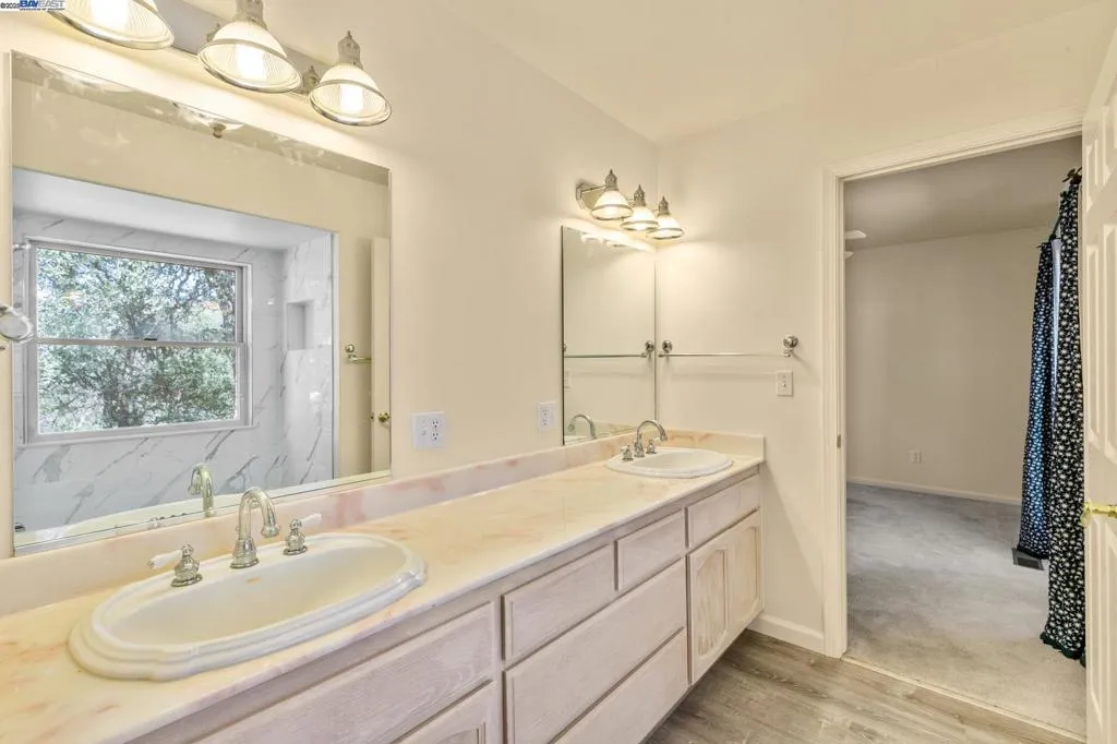 59480 Mines Rd, Livermore, California 95140 home-pic-34