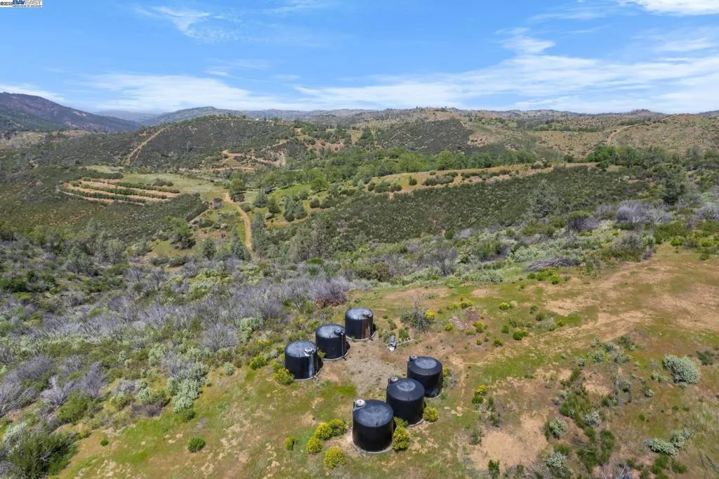 59480 Mines Rd, Livermore, California 95140 home-pic-10
