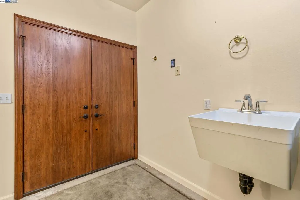 59480 Mines Rd, Livermore, California 95140 home-pic-38