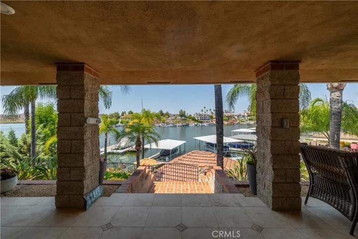 22280 Village Way Drive, Canyon Lake, California 92587