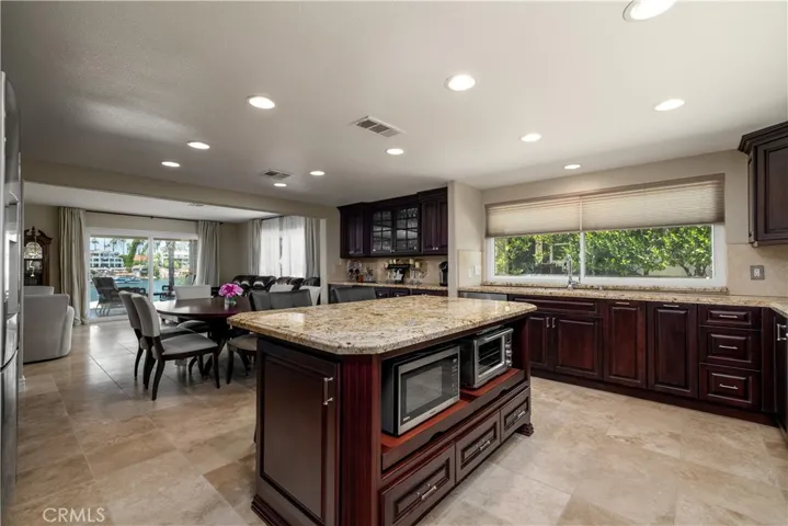 22280 Village Way Drive, Canyon Lake, California 92587