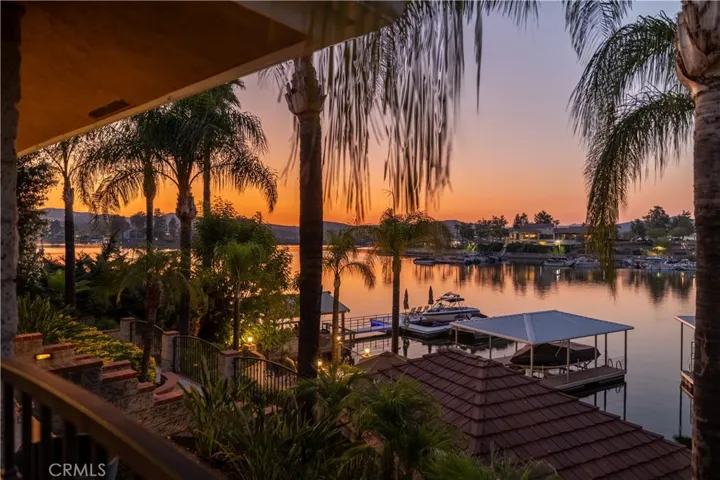 22280 Village Way Drive, Canyon Lake, California 92587