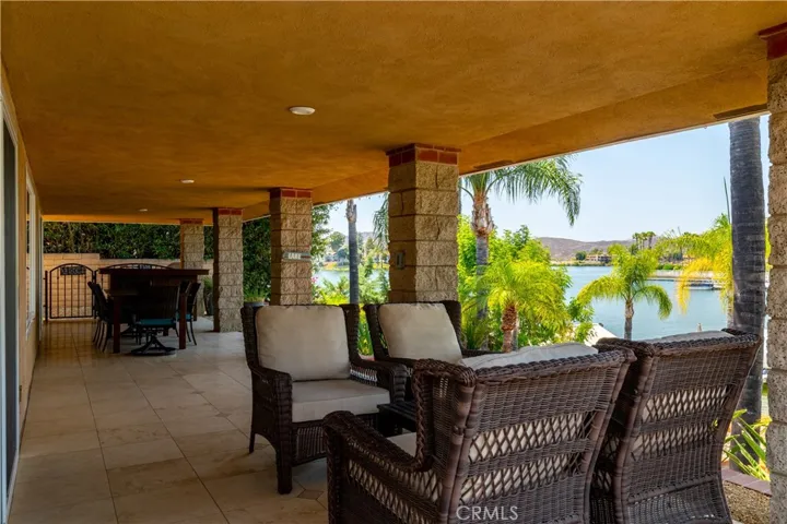 22280 Village Way Drive, Canyon Lake, California 92587
