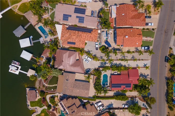 22280 Village Way Drive, Canyon Lake, California 92587