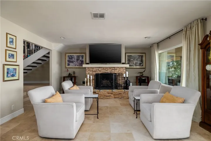 22280 Village Way Drive, Canyon Lake, California 92587