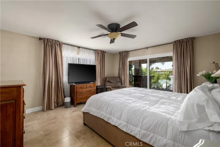 22280 Village Way Drive, Canyon Lake, California 92587