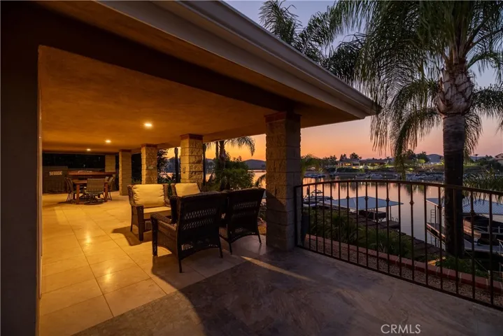 22280 Village Way Drive, Canyon Lake, California 92587