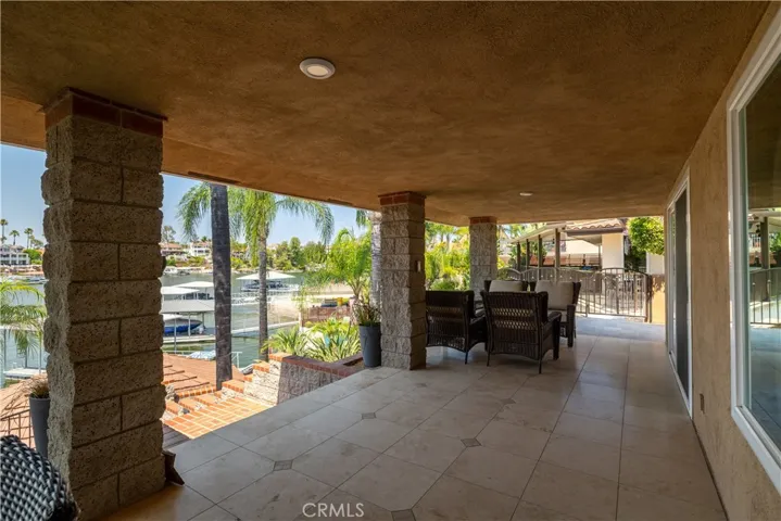 22280 Village Way Drive, Canyon Lake, California 92587