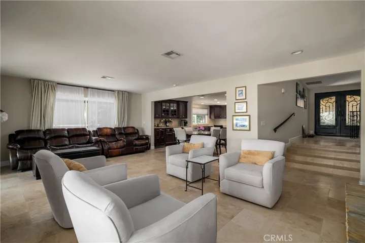 22280 Village Way Drive, Canyon Lake, California 92587