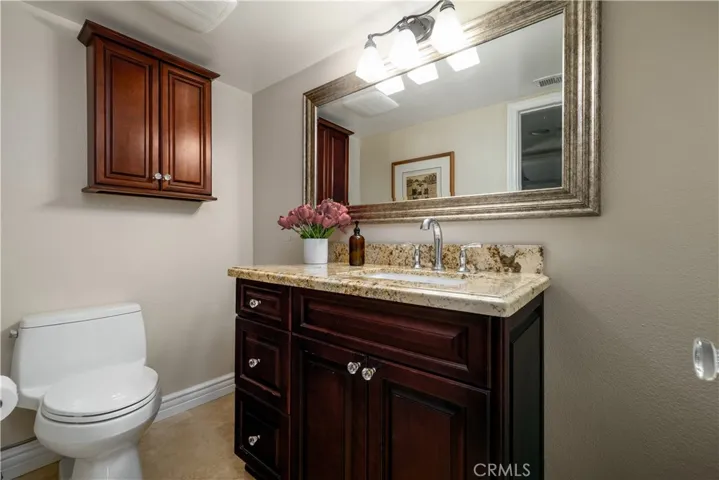 22280 Village Way Drive, Canyon Lake, California 92587