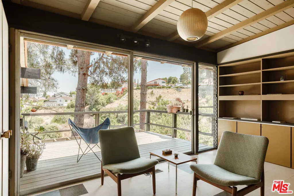 2 Seahurst Road, Rolling Hills Estates, California 90274 home-pic-20