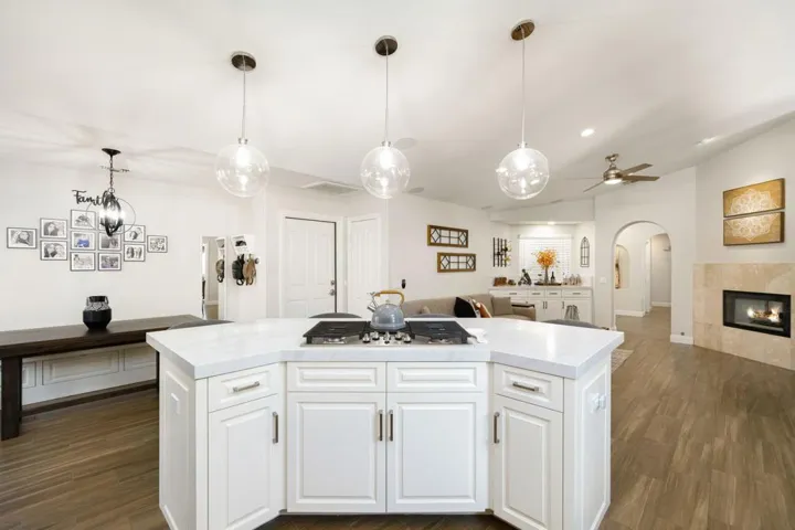 Island and Cooktop