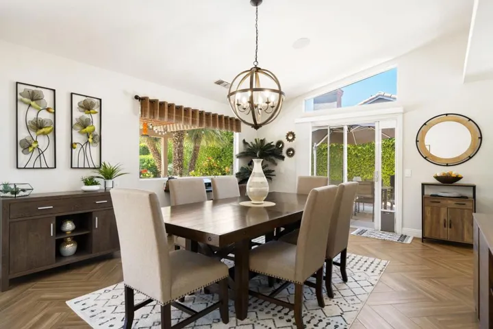 Dining Room Area