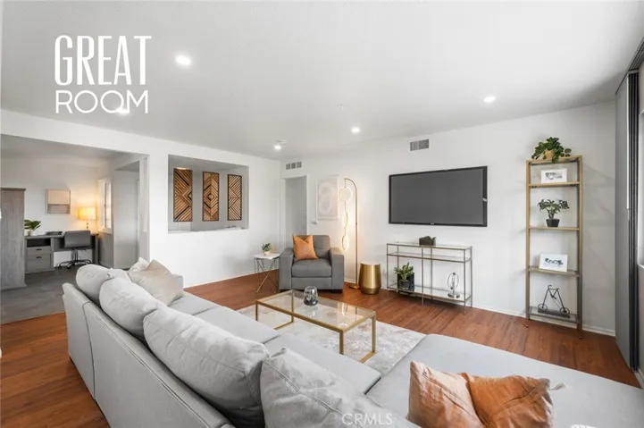 2312 Camino Recondito, Fullerton, California 92833