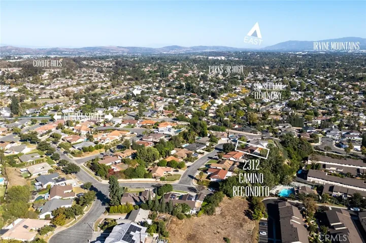 2312 Camino Recondito, Fullerton, California 92833