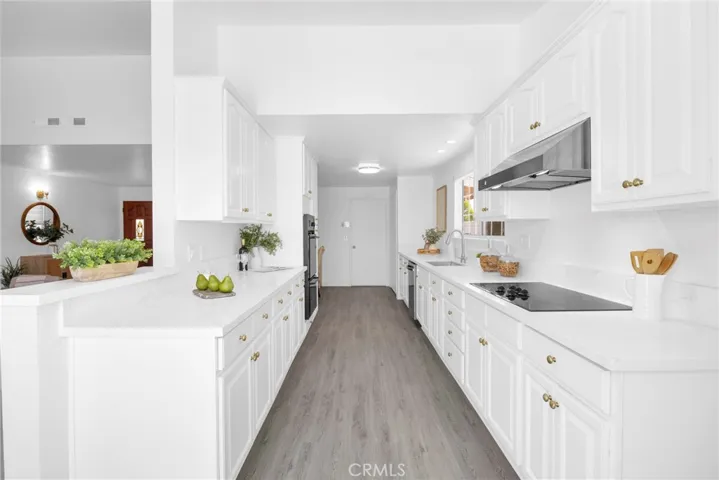 5914 Los Angeles Way, Buena Park, California 90620
