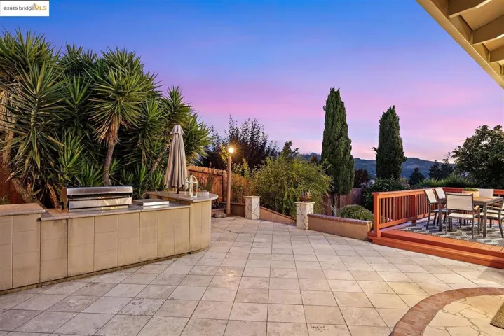 5136 Rain Cloud Dr, Richmond, California 94803