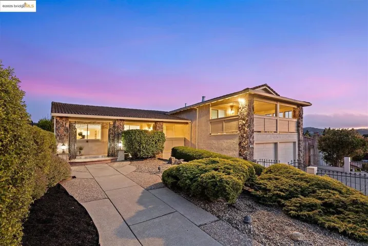 5136 Rain Cloud Dr, Richmond, California 94803