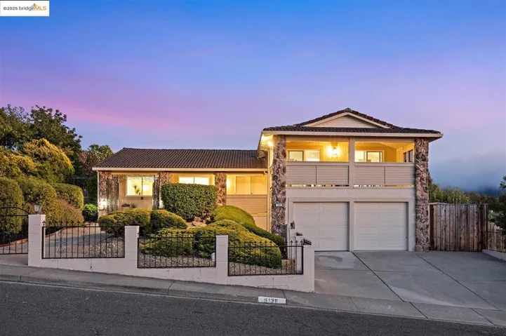 5136 Rain Cloud Dr, Richmond, California 94803