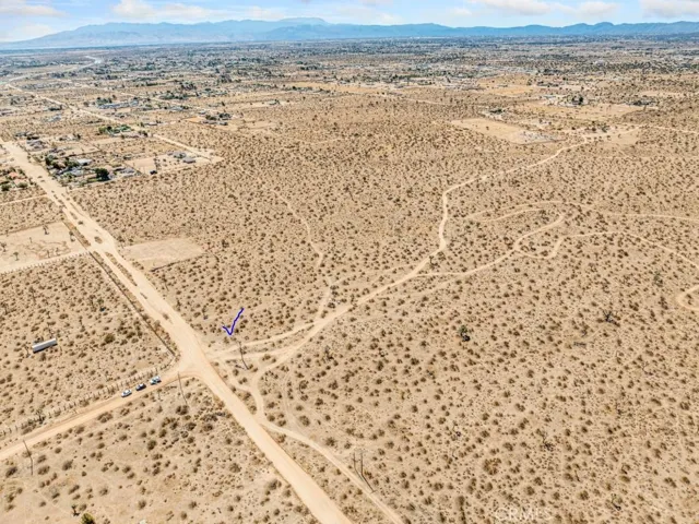 0 Del Rosa Road, Phelan, California 92371