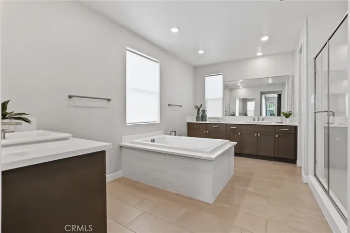 681 Athos, Lake Forest, California 92630