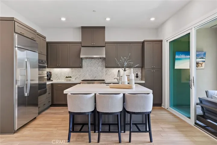 681 Athos, Lake Forest, California 92630