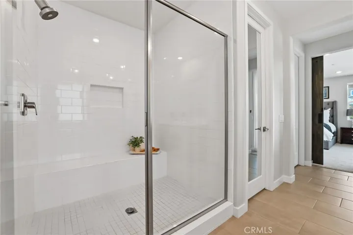 681 Athos, Lake Forest, California 92630