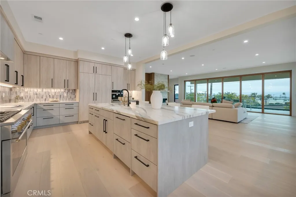 461 Nw Chabela Dr., Manhattan Beach, California 90266 home-pic-22