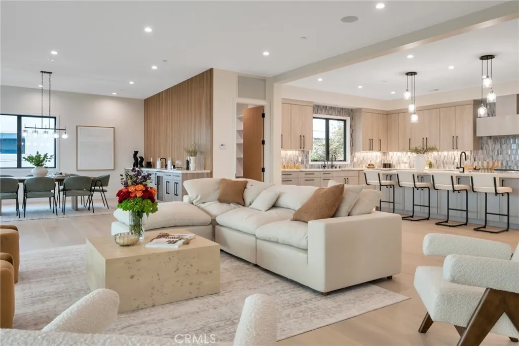 461 Nw Chabela Dr., Manhattan Beach, California 90266 home-pic-18