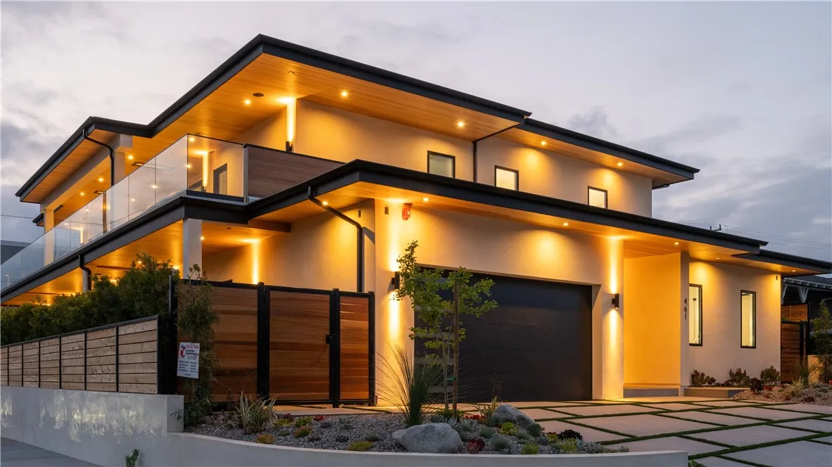 461 Nw Chabela Dr., Manhattan Beach, California 90266 home-pic-0