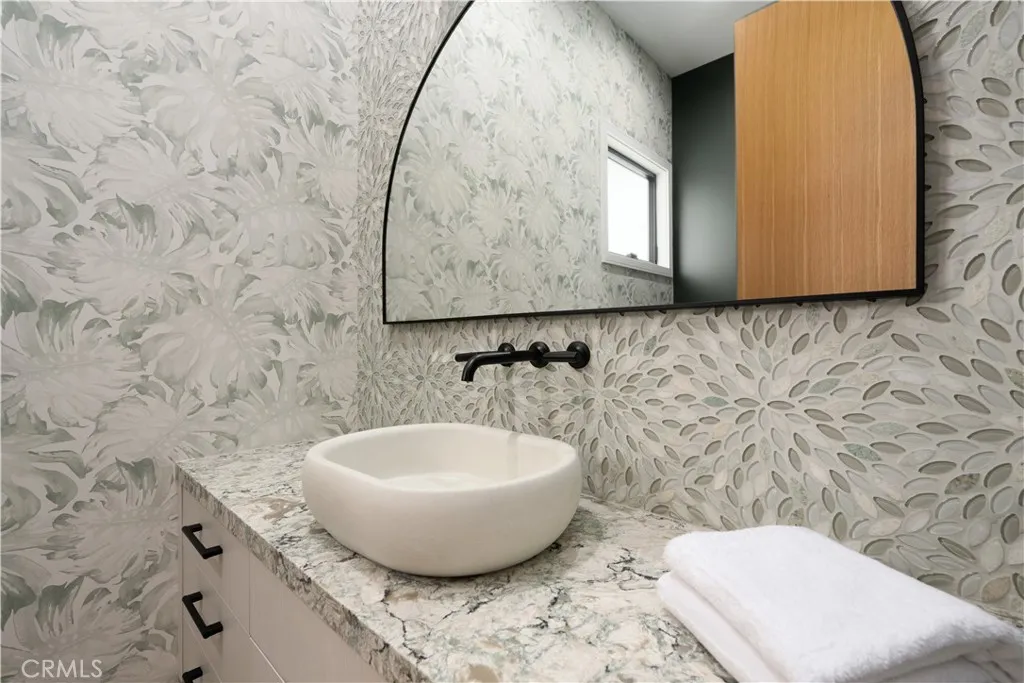 461 Nw Chabela Dr., Manhattan Beach, California 90266 home-pic-30