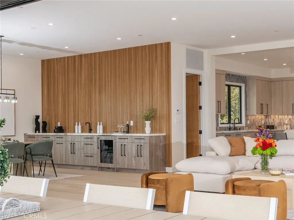 461 Nw Chabela Dr., Manhattan Beach, California 90266 home-pic-19